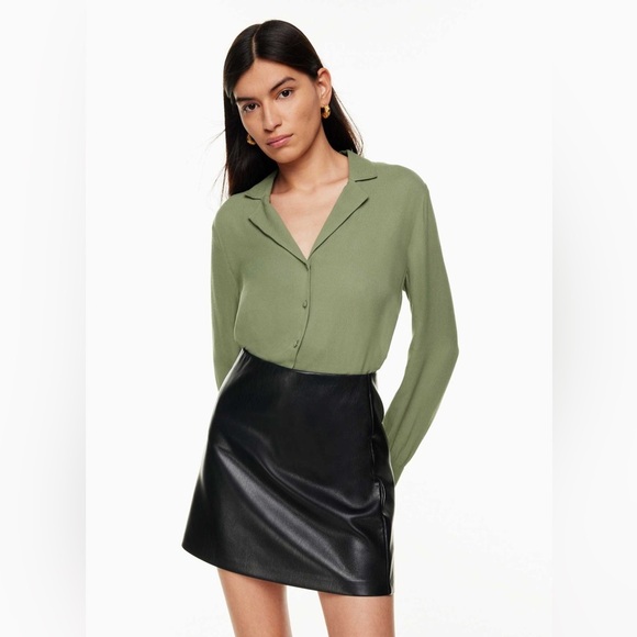 Wilfred Tops - Aritzia Wilfred Tulum Blouse Sage Green Women Size XS